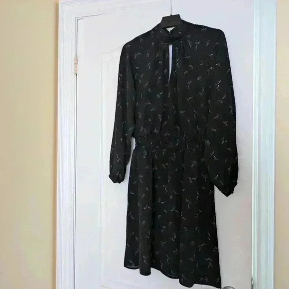 Reitmans signature dress size small black dress with long sleeves keyhole neck - Picture 2 of 11